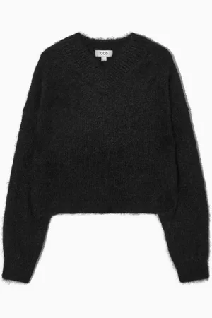 COS Cropped V-Neck Mohair Jumper