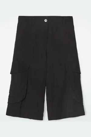 COS Longline Cargo Shorts