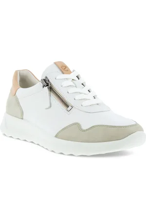 Ecco Flexure Runner W