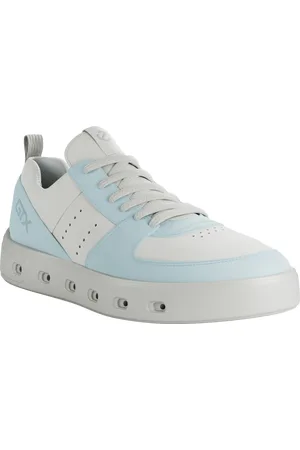 Ecco Street 720 W