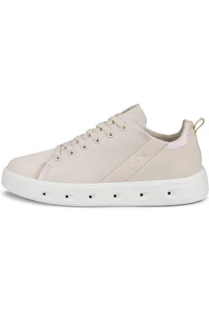 Ecco Street 720 W