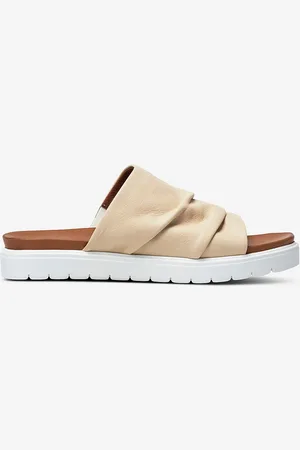 Duffy Sandaler