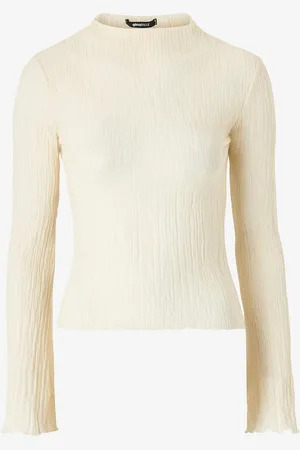 Gina Tricot Top Plisse Flae Sleeve Top