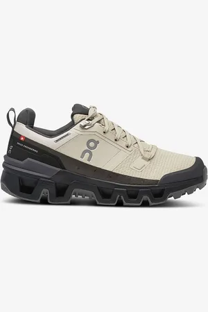 On Running Walkingsko Cloudwander Waterproof