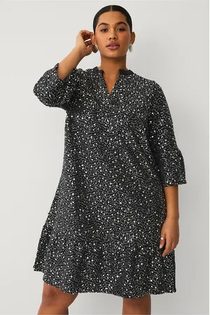 Zizzi Pailletkjole caNatalia 3/4 Abk Dress