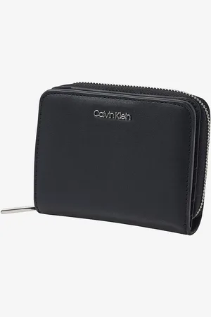 Calvin Klein Pengepung CK Must Medium Zip Around Wallet