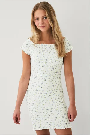 ELLOS Kjole med off shoulder-design