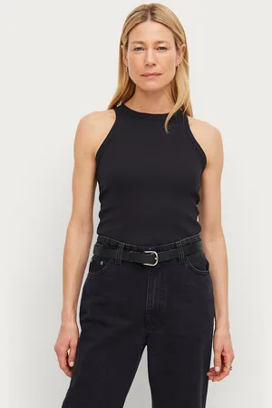 ELLOS Ribbet tanktop med dyb udskæring