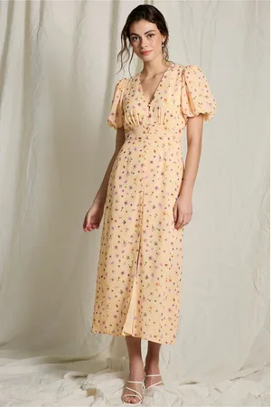 JOELLE Maxi kjole i chiffon med knaplukning
