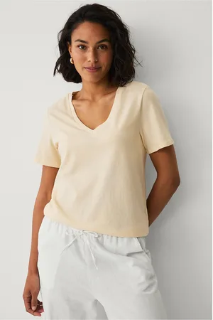 ELLOS T-shirt med v-hals