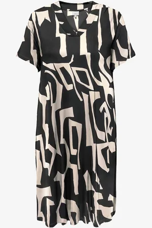 ONLY Kjole carFyrla S/S V-neck Blk Aop Dress