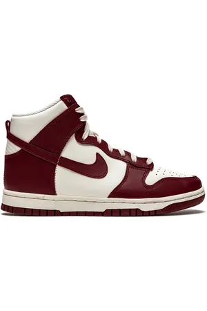 Nike Dunk High sneakers