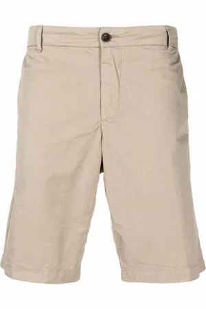 MYTHS Knælange chino-shorts