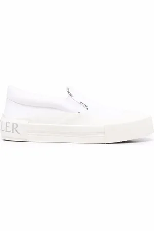 Moncler Slip-on sneakers med logokant
