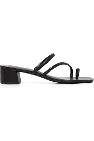 Reformation Meena 35mm sandaler med tå-ring
