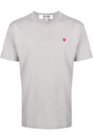 Comme des Garçons Kortærmet T-shirt med hjertemærke