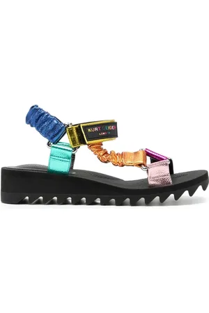 Kurt Geiger Sandaler med colourblocking og remme