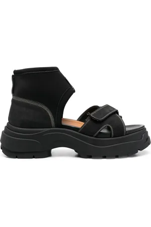 Maison Margiela Sandaler med kraftig sål og burrelukning