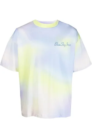 BLUE SKY INN T-shirt med batiktryk og logotryk
