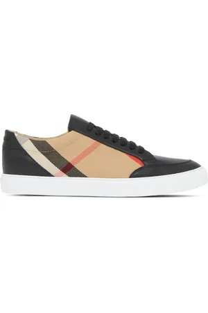 Burberry Ternede sneakers med snøre