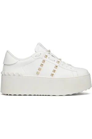 VALENTINO GARAVANI Rockstud Untitled sneakers i læder med plateausål