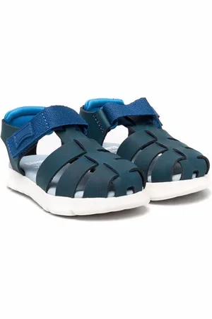 Camper Sandaler med burrelukning og udskæringsdetalje