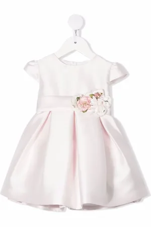 Mimilù Kjole med blomsterapplikation og svaj
