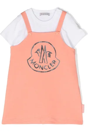 Moncler Kjole med pressenitter og logotryk