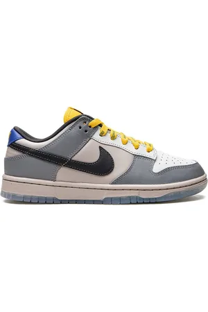 Nike Dunk Low North Carolina sneakers