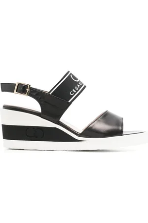 Casadei Sandaler med kilehæl og logotryk