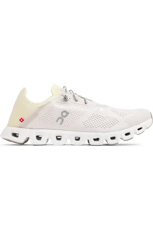 On Running Low-top Cloud 5 sneakers