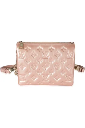 LOUIS VUITTON Skuldertasker - 2022 pre-owned Coussin BB shoulder bag