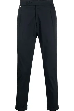 LOW BRAND Chinos med plisseret detalje