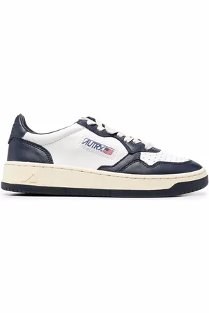 Autry Sneakers med logomærke på siden