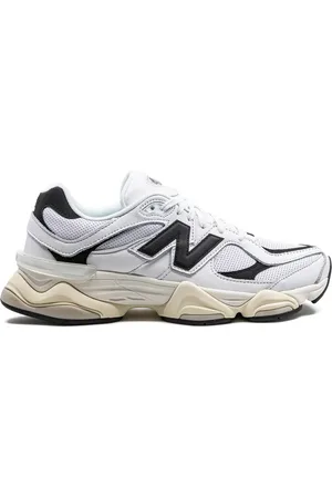 New Balance 9060 sneakers i ruskind