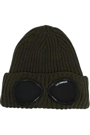 C.P. Company Ribbet hue med goggles-detalje
