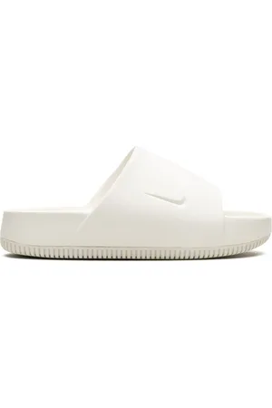 Nike Calm 