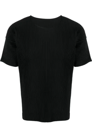 Issey Miyake Kortærmet T-shirt med plisseringer