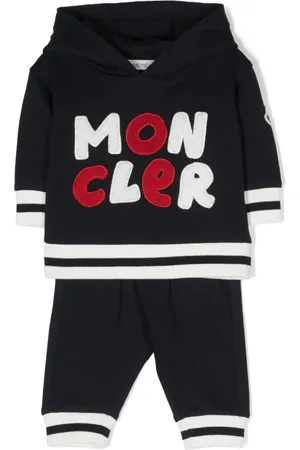 Moncler Chenille-træningsdragt-sæt og logo-applikation