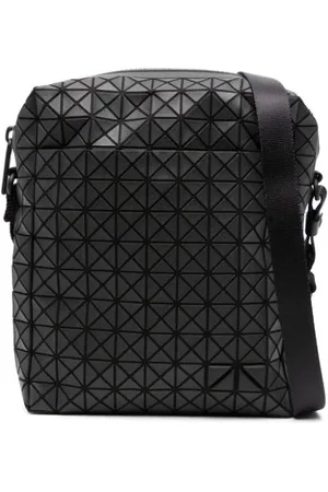 Issey Miyake Voyager skuldertaske