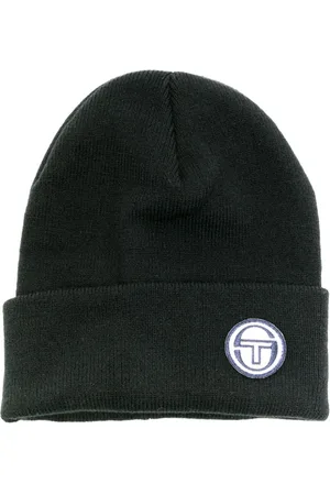 Sergio Tacchini Ribstrikket hue med logomærke