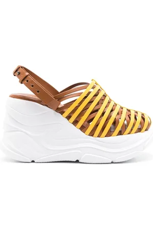 Sarah Chofakian Drian 95mm sandaler med kilehæle og remme