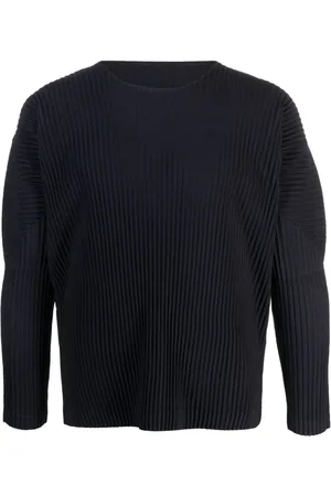 Issey Miyake Langærmet T-shirt med plisseret effekt