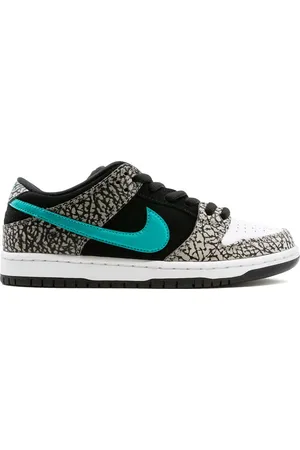 Nike SB Dunk Low Pro sneakers