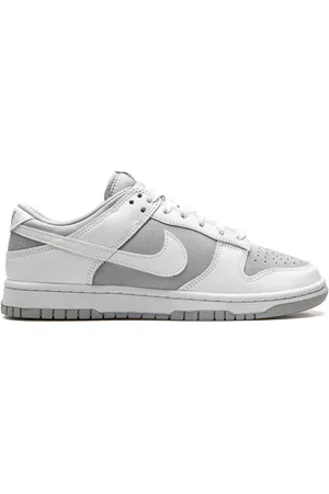 Nike Dunk Low Retro sneakers