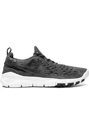 Nike Free Run Trail low-top sneakers