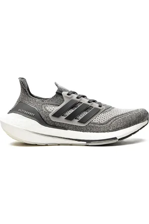 adidas Ultraboost 21 sneakers