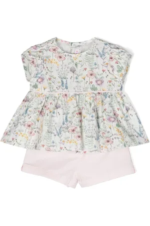 Il gufo Korte shortssæt med blomstermotiv