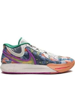 Nike High-top Kyrie 8 