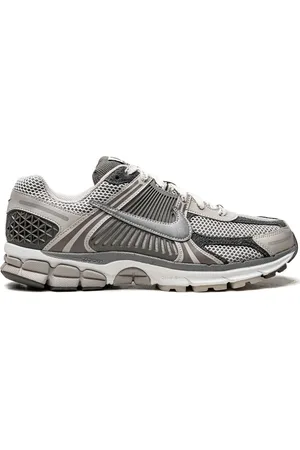 Nike Zoom Vomero 5 sneakers med paneler